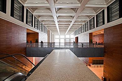 《灵媒》PS5版正式公布 9月3日发售